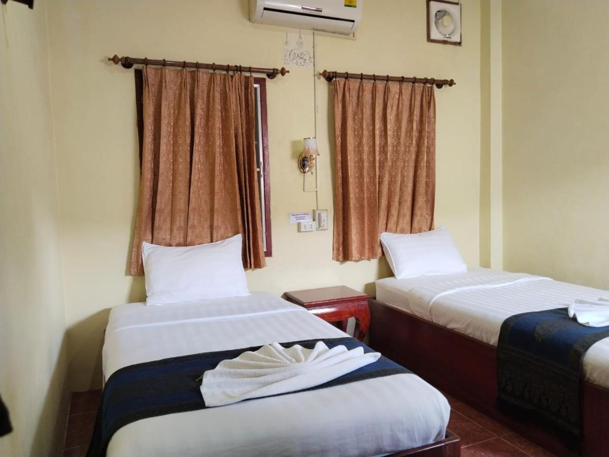 Thipphaphone Guesthouse Muang Pakbèng Exterior foto
